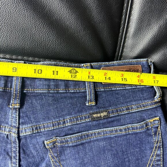 Wrangler Men's Slim Fit Boot Cut Jeans Blue Denim 5-Pocket Outdoor Preppy 32/34 - Picture 16 of 16